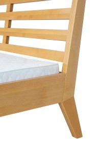 Łóżko bukowe LK 165 140x200 wysoki ażurowy szczyt